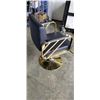 Image 3 : GOLD AND BLACK BARBERS CHAIR