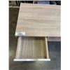 Image 2 : WHITE AND WOOD TOP DESK