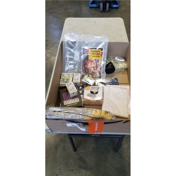 LOT OF KITCHEN ITEMS INCLUDING SILICONE COASTERS, VINYL FITTED TABLECLOTH, 2 SILICONE PASTRY MATS, B