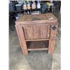 Image 1 : WOOD CASED COOLER W/ DRAIN