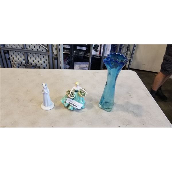 MID CENTURY BLUE ART GLASS VASE AND 2 PORCELAIN FIGURES