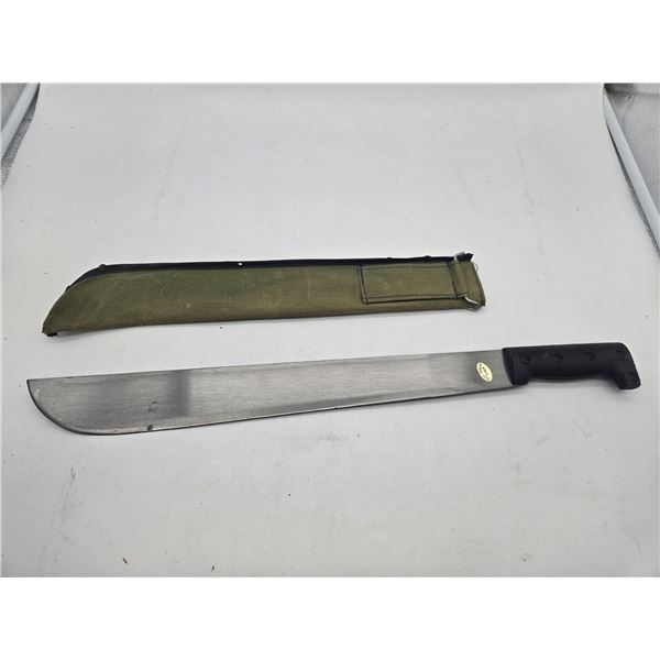 machete with canvas case (c64)