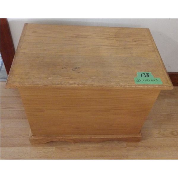 handcrafted storage box / seat