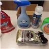 Image 1 : Kitchen cleaning supplies