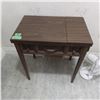 Image 1 : sewing machine cabinet - No sewing machine