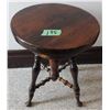 Image 1 : dresser with mirror