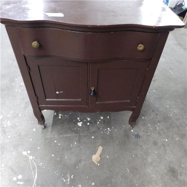 antique wash stand has been painted and missing Harp