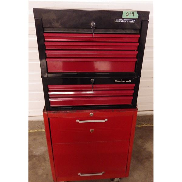 Mastercraft  Mechanics tool Boxes  on Beach rolling tool cabinet