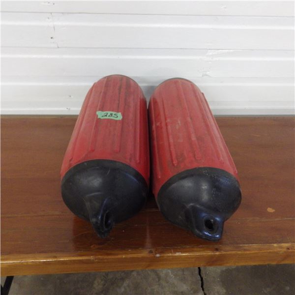 lot of 2 boat fenders