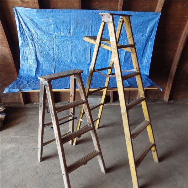 lot of two wood step ladders