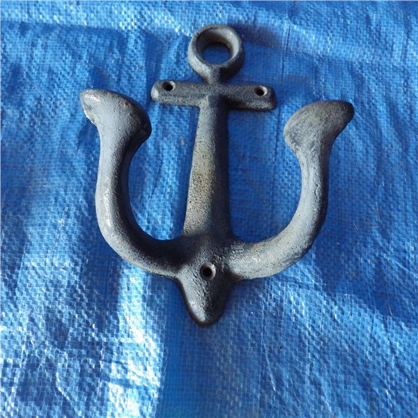 Decorative cast iron wall hook