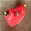 Image 1 : gas can