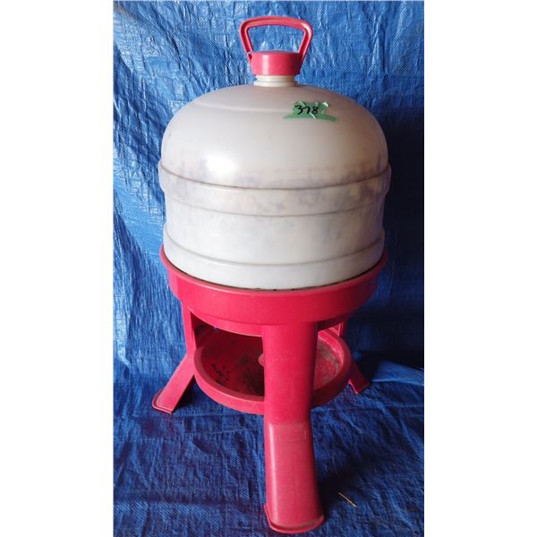 chicken waterer -- top handle is broken