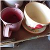 Image 2 : garden pots and planters