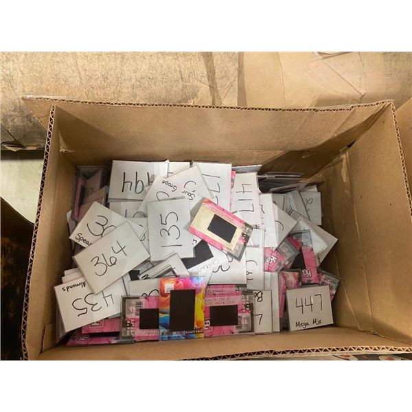 BOX OF MAGNETIC TAGS THAT YOU CAN PUT LABELS IN