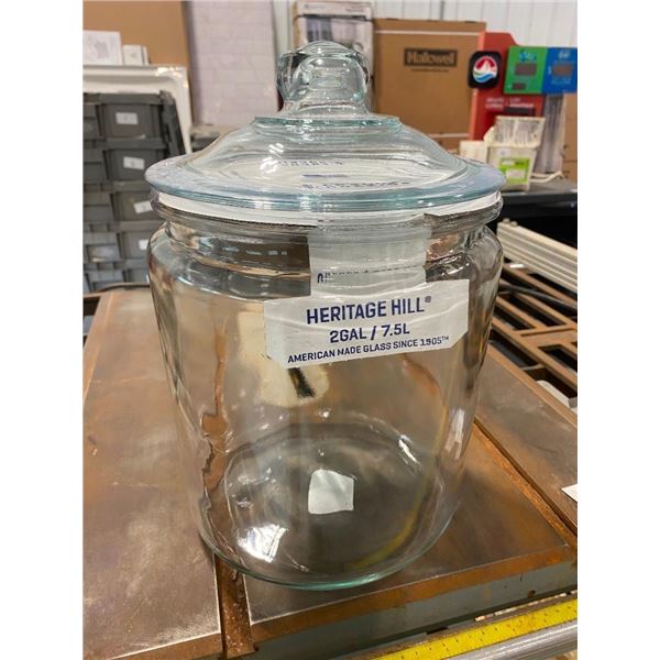 2 GALLON JAR WITH LID