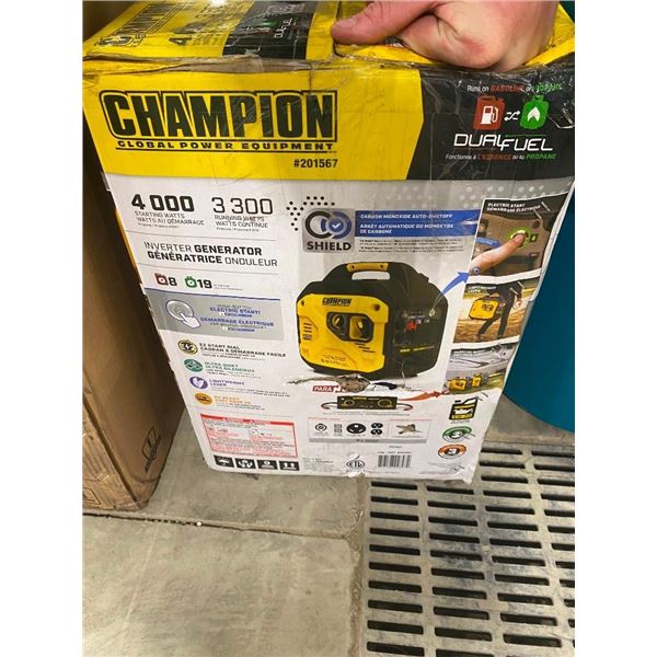 4000 STARTING WATT CHAMPION GENERATOR -DUAL FUEL