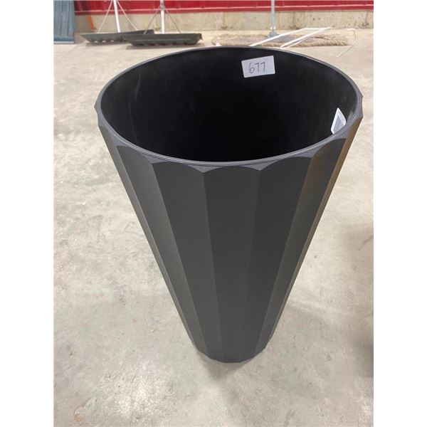LARGE 26 X 14 FLOWER POT
