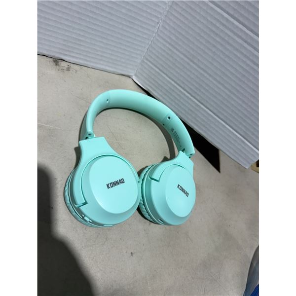 KONNOR headphones Green