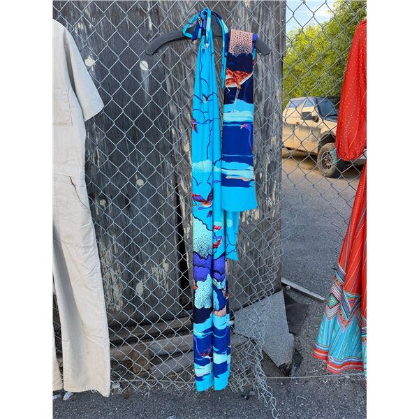 Kaysar dress with scarf size small