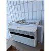 Image 1 : Arctic King air conditioner, tested and working