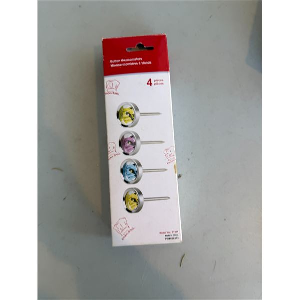 Button thermometer