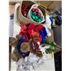 Image 1 : Christmas decor