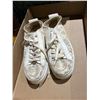 Image 1 : shoes size 7/8?