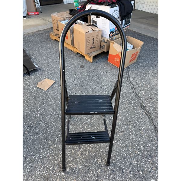 Step ladder