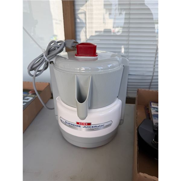 ACME supreme juicerator