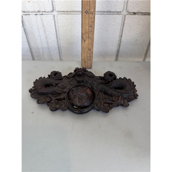 Dragon decor