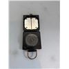Image 1 : Magnetic marching compass