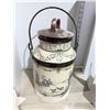 Image 1 : Decor canister