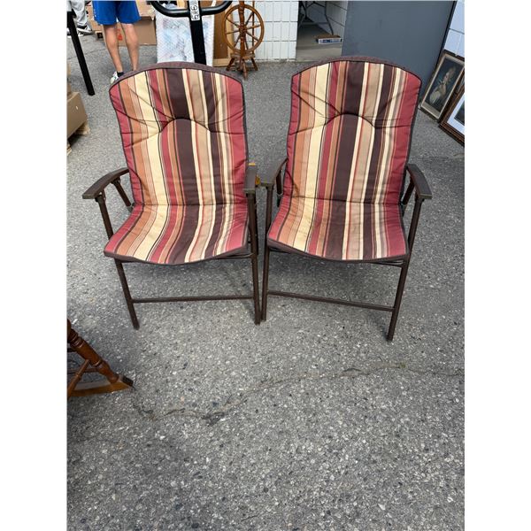 Folding chairs