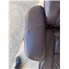 Image 3 : Chair Ottoman some wear