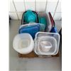 Image 1 : Reusable  containers and kitchen wraps