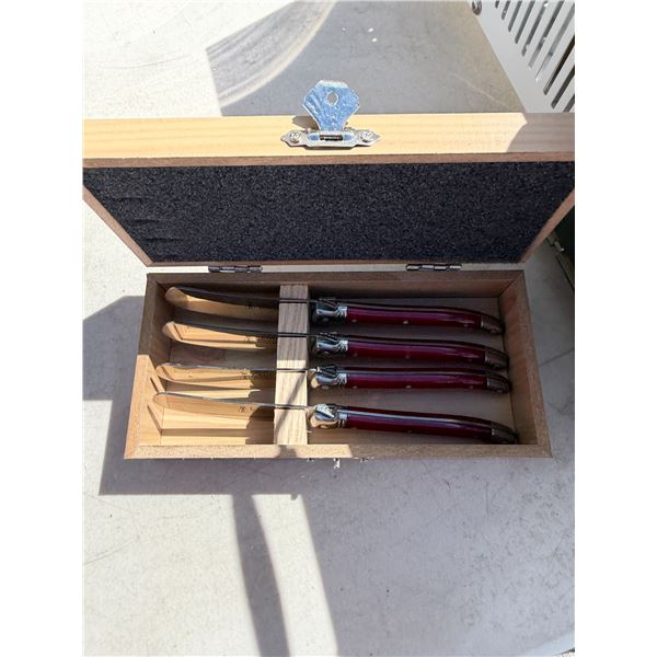 LAGUIOLE spreading knives