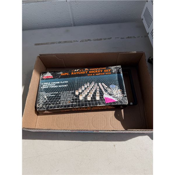 Socket set