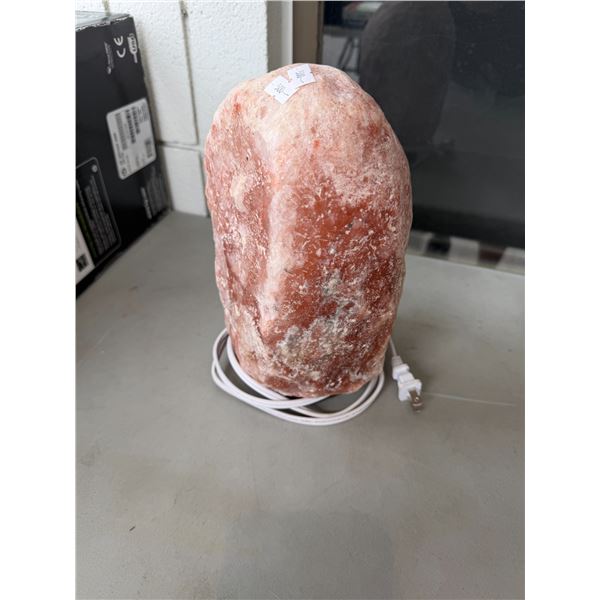 Salt lamp