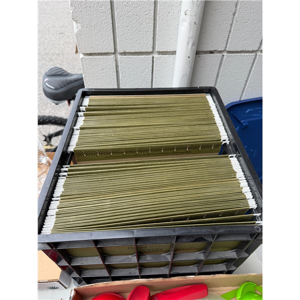 Hanging file files