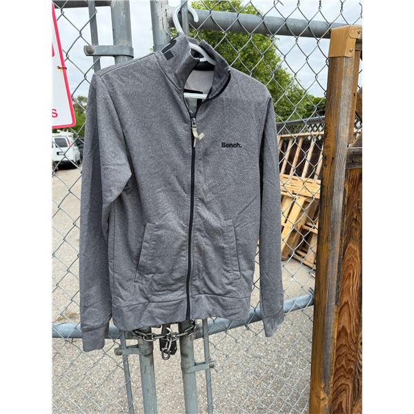 Bench jacket size small