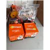 Image 1 : Halloween items