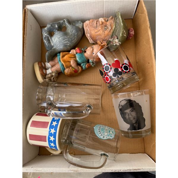 Collectibles mugs