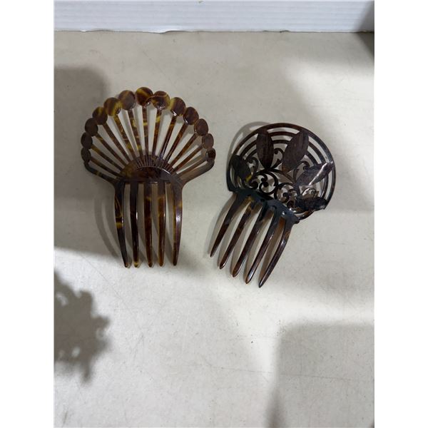Hair combs