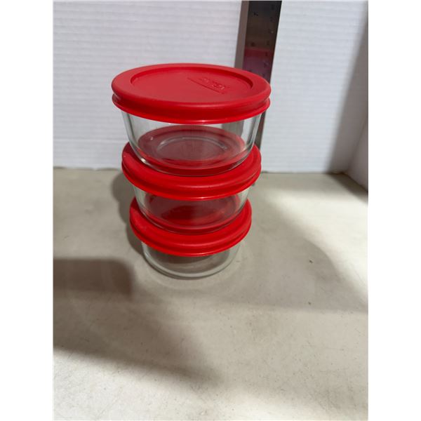 Pyrex reusable dishes