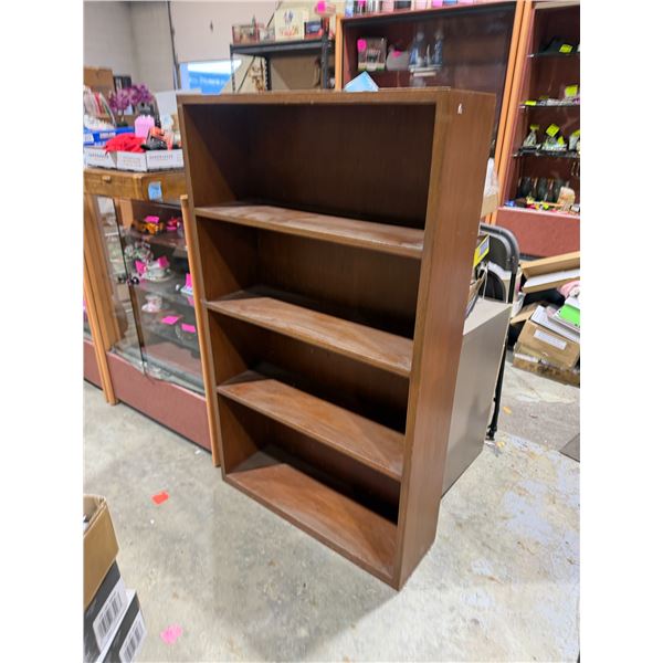 Shelf 32" x 10" x 54"