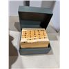 Image 1 : Oxford file box