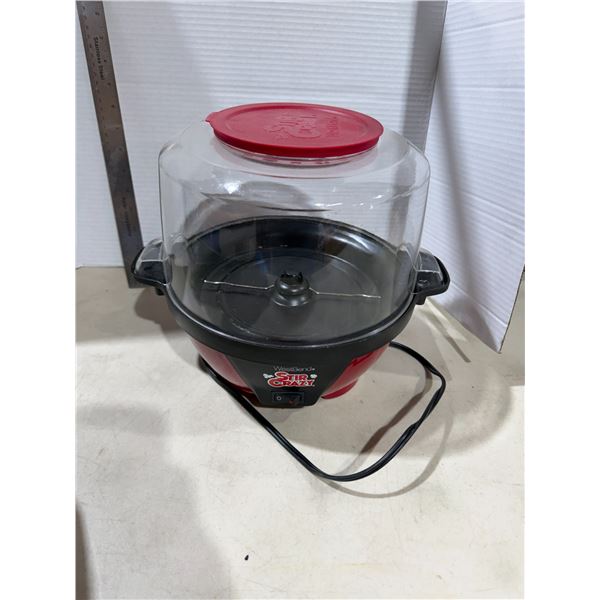 West Bend stir crazy popcorn maker