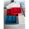 Image 1 : Tupperware Containers