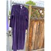 Image 1 : Vanity Fair large robe